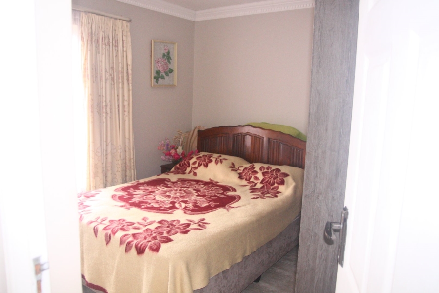 5 Bedroom Property for Sale in Dana Bay Western Cape
